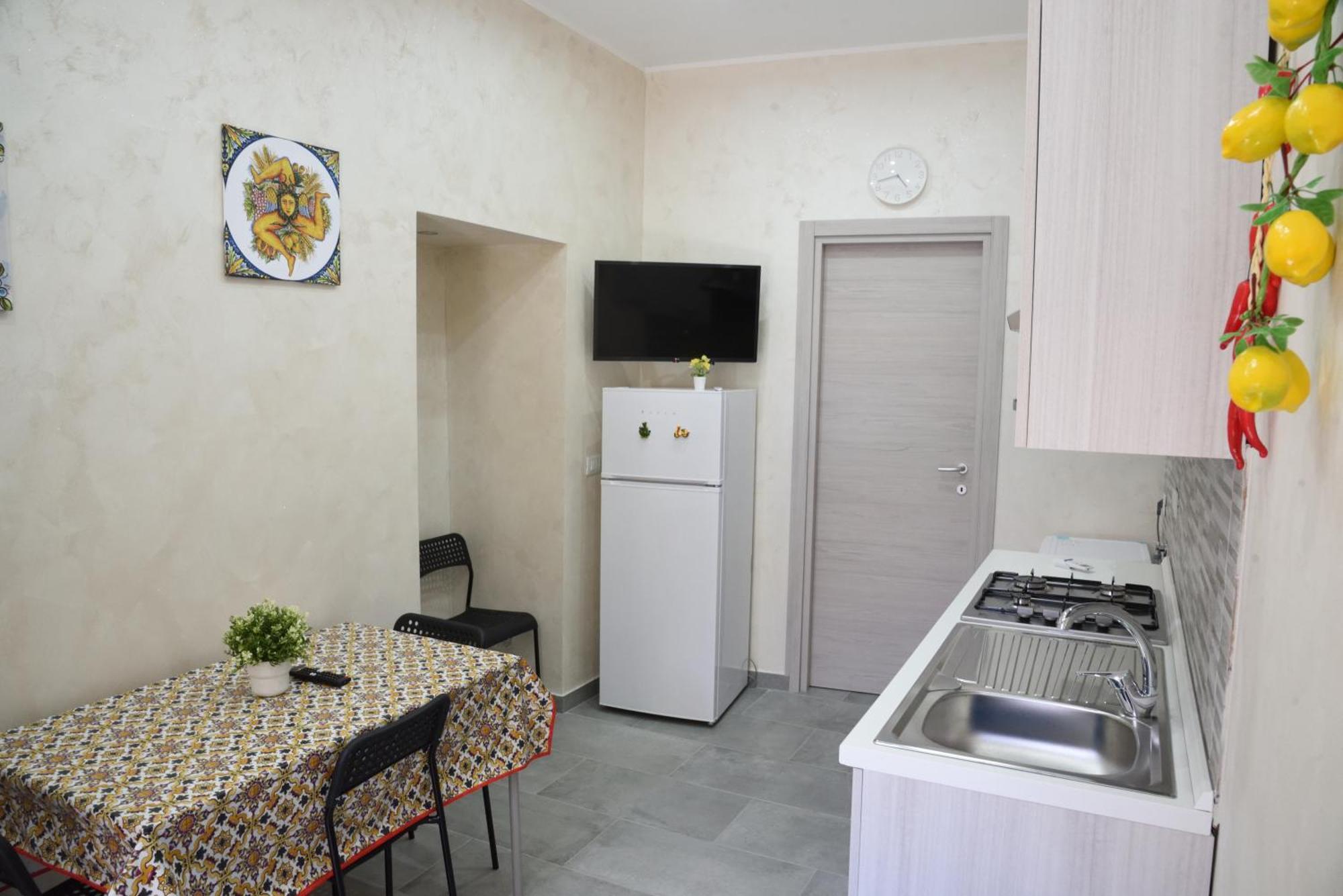 Family House Daire Katanya Dış mekan fotoğraf