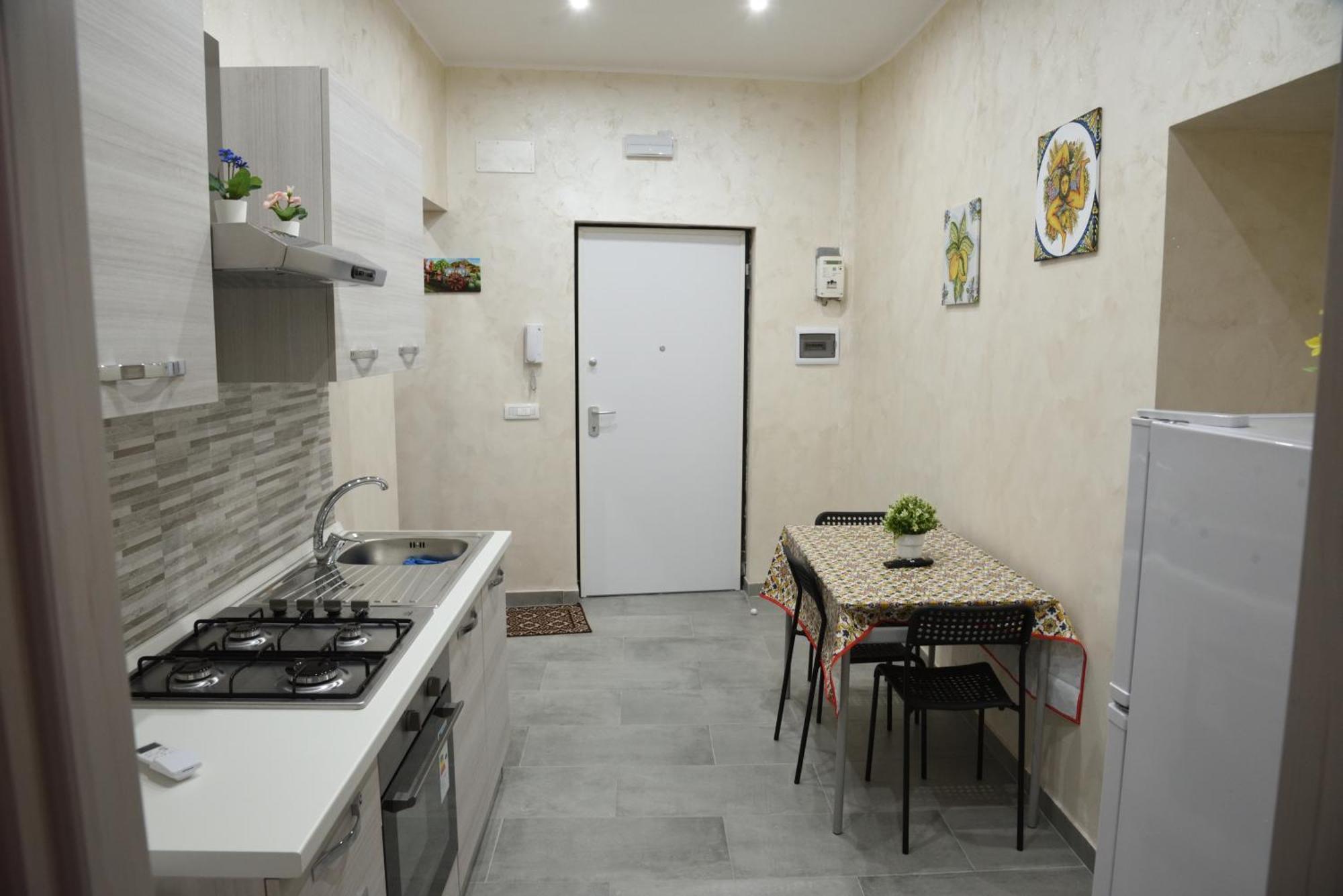 Family House Daire Katanya Dış mekan fotoğraf